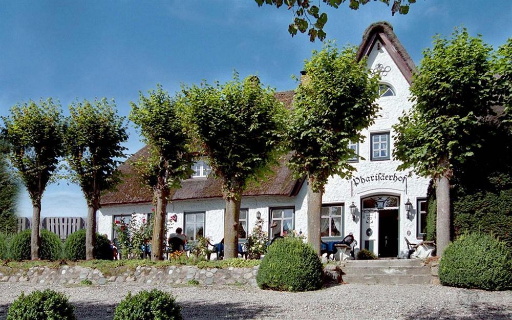 Hotel, Restaurant, Cafe Pharisaeerhof - Nordseeurlaub Mit Hund Nordstrand Exteriér fotografie