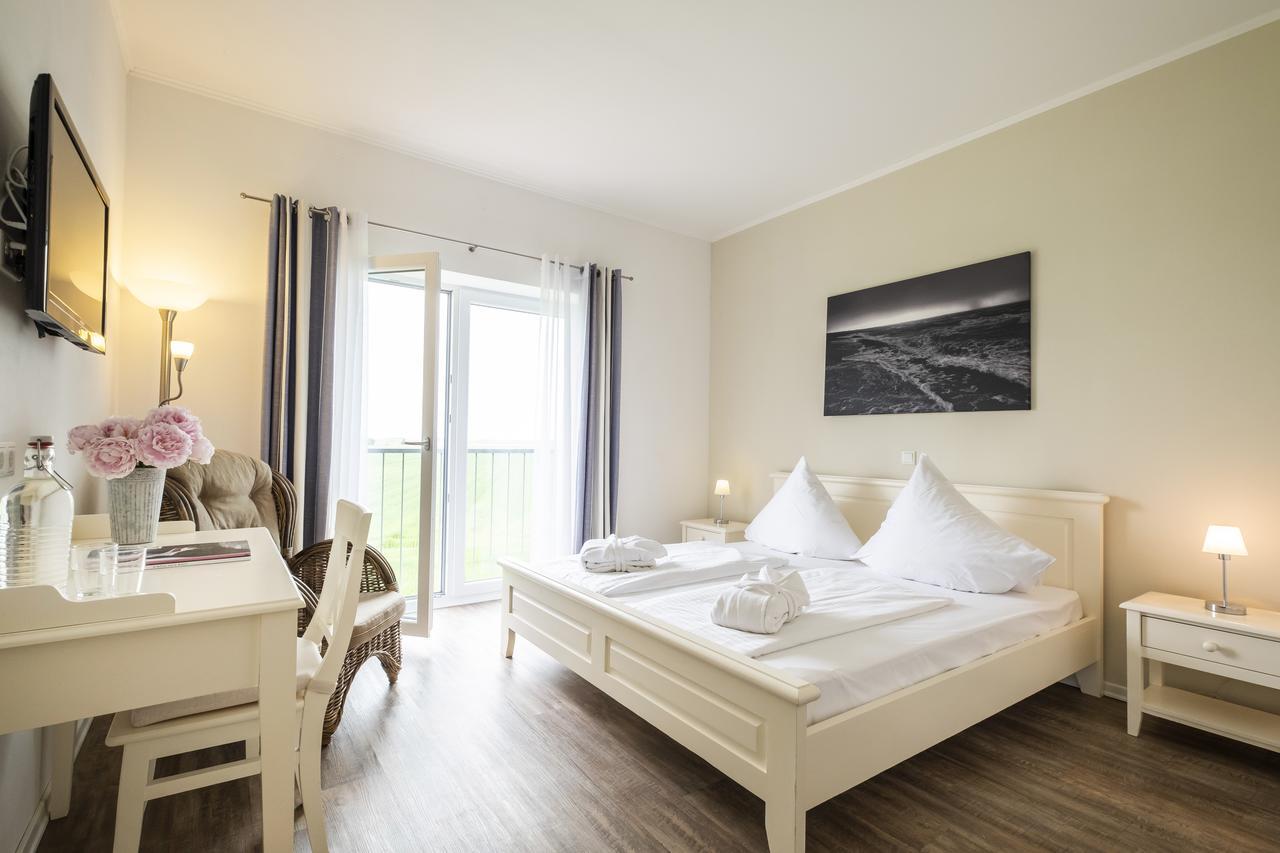 Hotel, Restaurant, Cafe Pharisaeerhof - Nordseeurlaub Mit Hund Nordstrand Exteriér fotografie